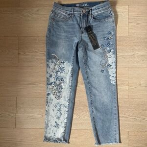 DG 2 Embelished Jeans Brand New 6P